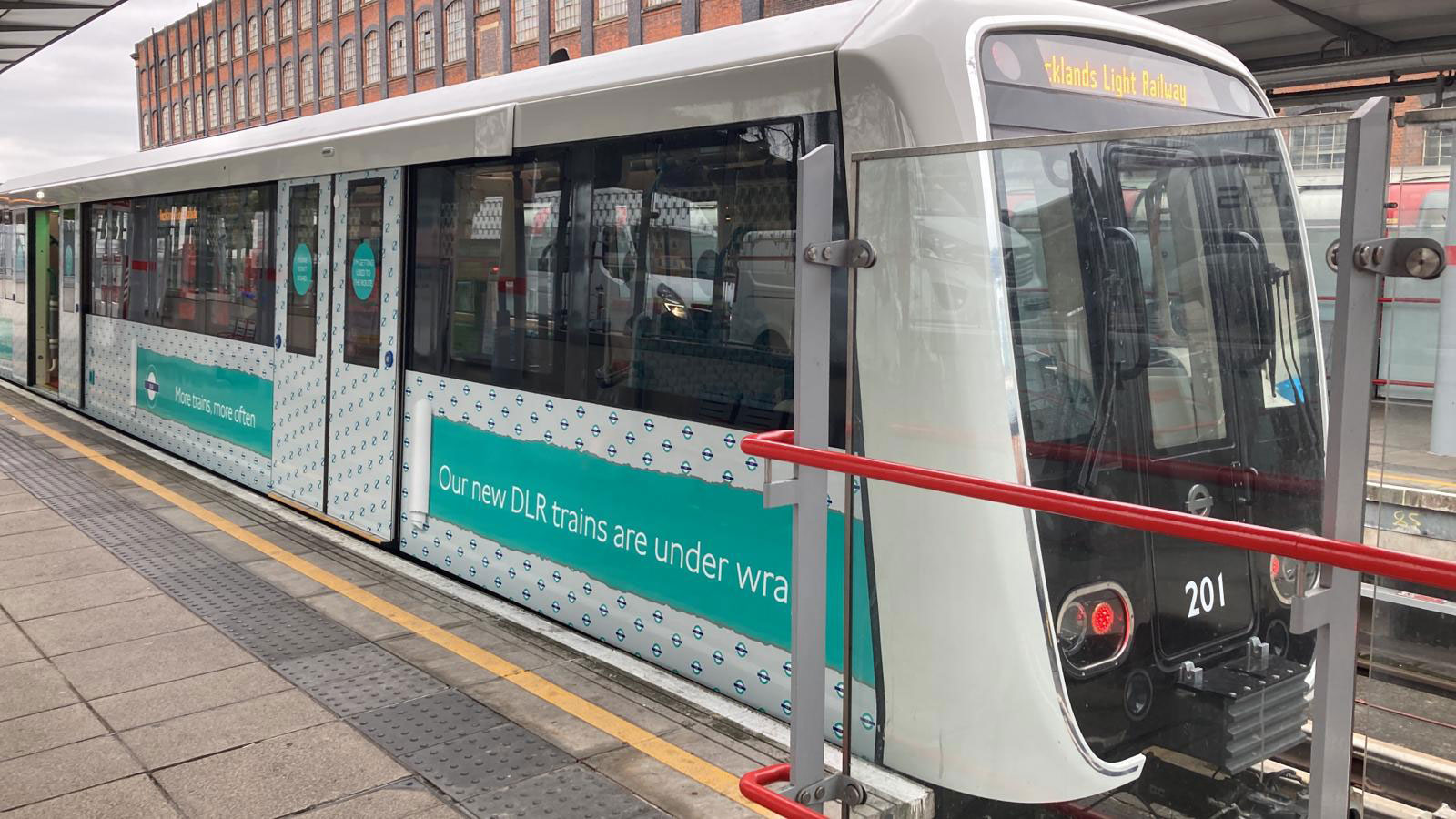 Thamesmead DLR extension should run to Belvedere, Bexley Council says ...